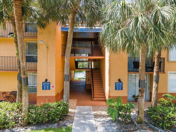 Lakes Of Jacaranda, 10749 Cleary Blvd #308, Plantation, Florida 33324, image 1