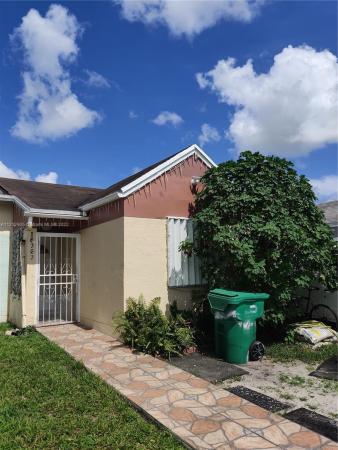 Garden Circle, 18363 NW 44th Pl, Miami Gardens, Florida 33055, image 1
