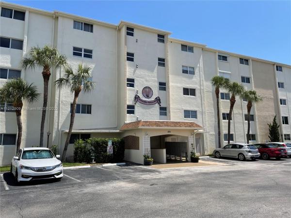 Schooner Bay, 109 Paradise Harbour Blvd #506, North Palm Beach, Florida 33408, image 1