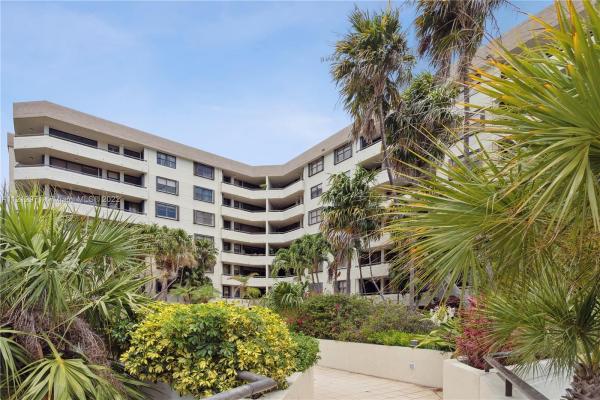 Ocean Lane Plaza, 170 Ocean Lane Dr #502, Key Biscayne, Florida 33149, image 1