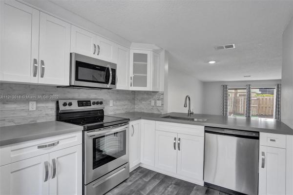 Saddle Up, 5084 S University Dr, Davie, Florida 33328, image 1