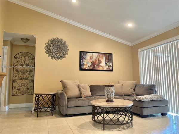 Royal Palm Place At The Hammocks, 10420 SW 158th Ct #201, The Hammocks, Florida 33196, image 2