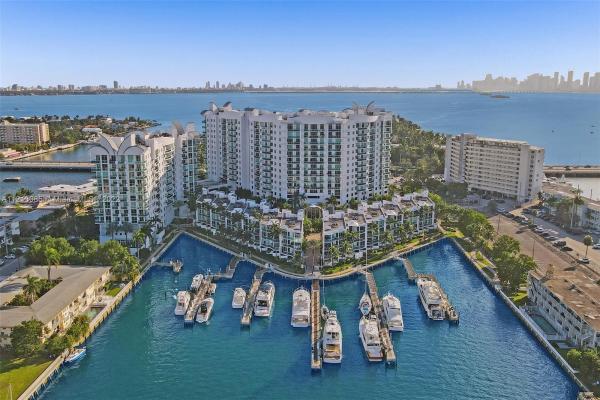 360, 7918 Harbor Island Dr #307, North Bay Village, Florida 33141, image 1