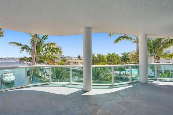 360, 7918 Harbor Island Dr #308, North Bay Village, Florida 33141, image 2