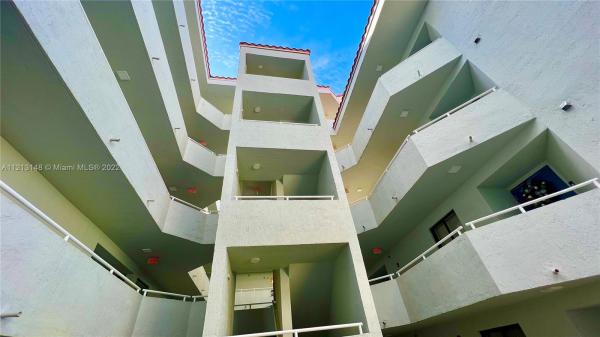 Verabella Falls, 8275 SW 152nd Ave #D-417, Kendall West, Florida 33193, image 2