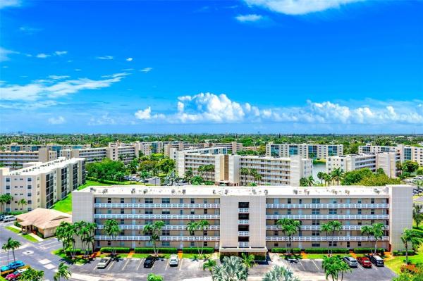 Meadowbrook Lakes View, 170 SE 5th Ave #404, Dania Beach, Florida 33004, image 1