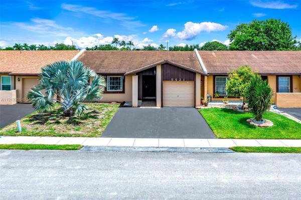 The Meadows Of Miramar, 9621 W Fern Ln, Miramar, Florida 33025, image 2