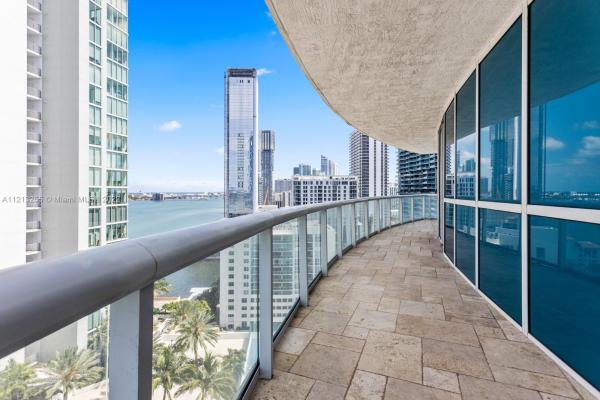 Platinum, 480 NE 30th St #1801, Miami, Florida 33137, image 1