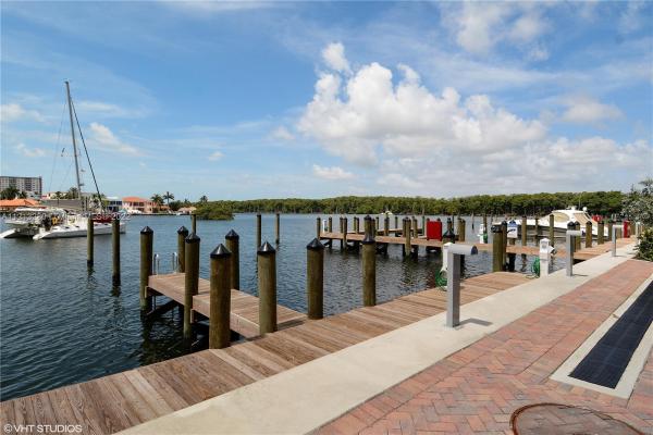 400 Sunny Isles Marina, 400 Sunny Isles Blvd, Sunny Isles Beach, Florida 33160, image 1