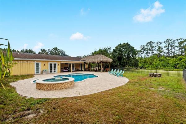 Loxahatchee Groves, Palm Beach, Florida 33470, image 1