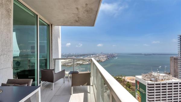Vizcayne South, 253 NE 2nd #4408, Miami, Florida 33132, image 2