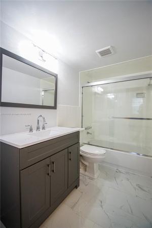 Plantation Place, 6700 Cypress Rd #402, Plantation, Florida 33317, image 1