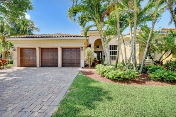 Talavera, 3462 Lago De Talavera, Wellington, Florida 33467, image 1