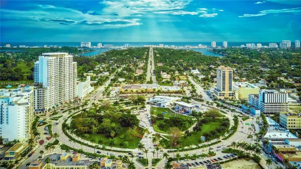 Hollywood Station, 140 S Dixie Hwy #1016, Hollywood, Florida 33020, image 2
