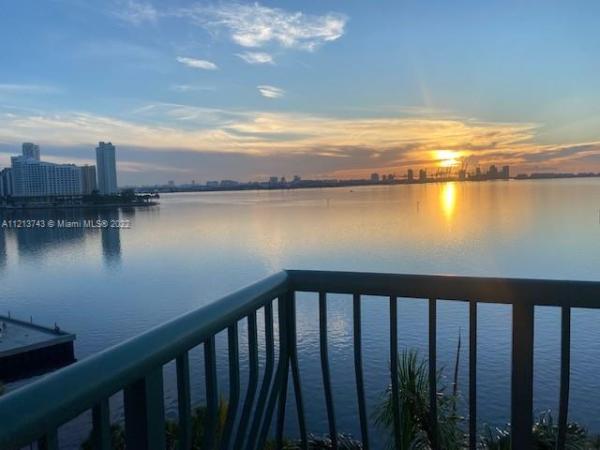 Brickell Bay Tower, 1408 Brickell Bay Dr #810, Miami, Florida 33131, image 1