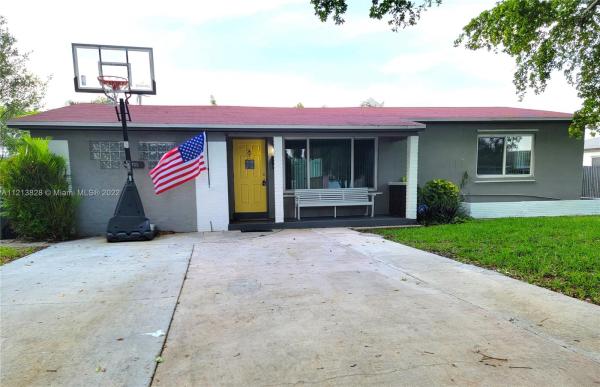 Hillside Park, 5721 Jefferson St, Hollywood, Florida 33023, image 1