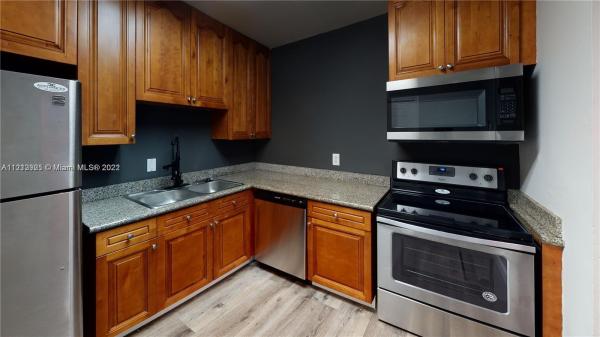 Ola, 15205 NE 6th Ave #D305, Golden Glades, Florida 33162, image 1