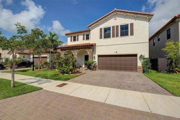 Silver Palms Midtown, 23666 SW 115th Ave, Princeton, Florida 33032, image 1