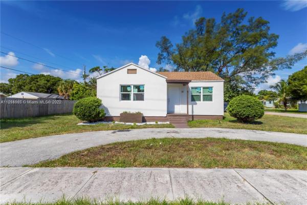Northmore, 4215 Greenwood Ave, West Palm Beach, Florida 33407, image 1