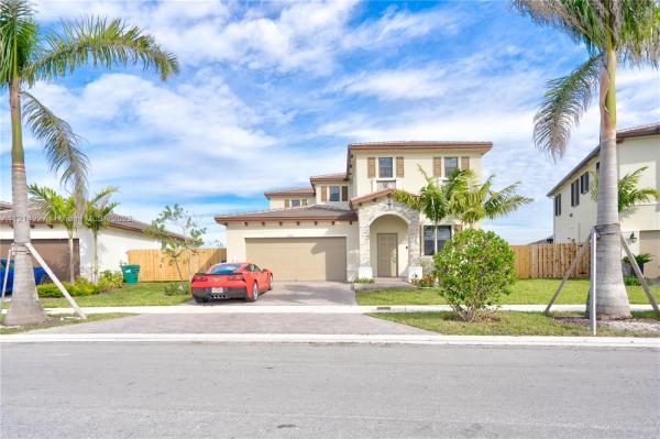 Crystal Cay, 10365 SW 228th Ter, Princeton, Florida 33032, image 1