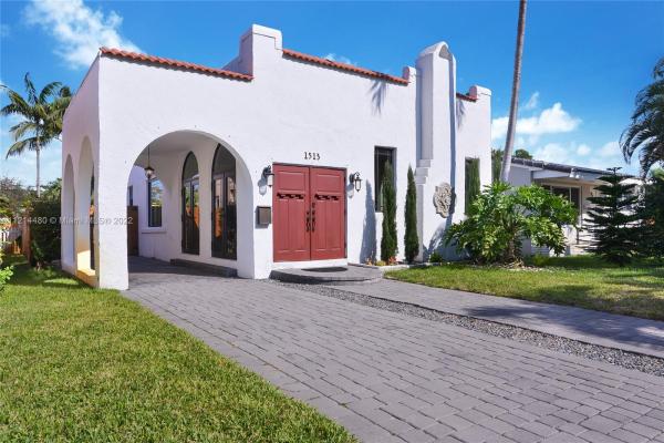Hollywood Lakes, 1513 Adams St, Hollywood, Florida 33020, image 2