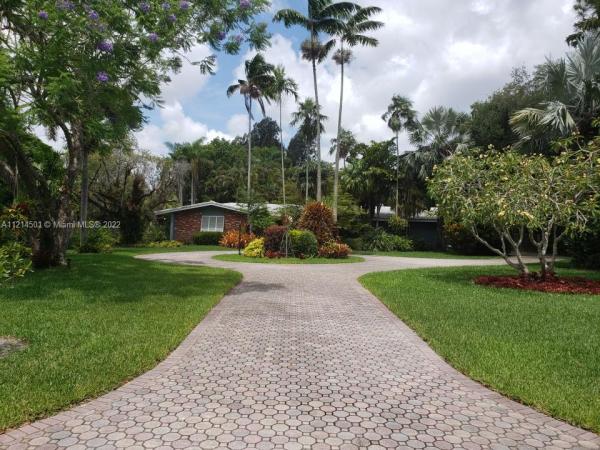 Sunkist Estates, 6100 SW 82nd Ave, Glenvar Heights, Florida 33143, image 1