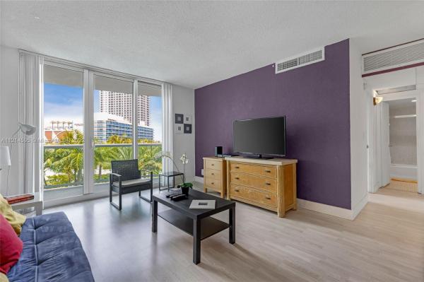 The Tides On Hollywood Beach, 3901 S Ocean Dr #5U, Hollywood, Florida 33019, image 2