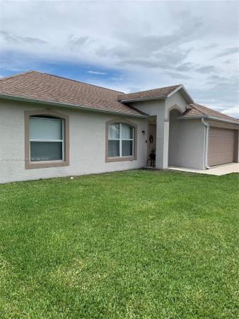 4213 SW Dido Dr, Florida 34953, image 2