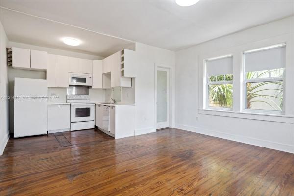 Everglades East, 536 14th St #203, Miami Beach, Florida 33139, image 1