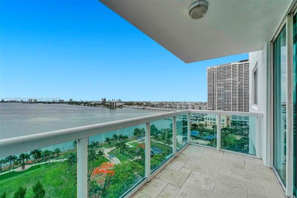 1800 Club, 1800 N Bayshore Dr #1503, Miami, Florida 33132, image 2