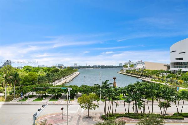 MarinaBlue, 888 Biscayne Blvd #411, Miami, Florida 33132, image 2