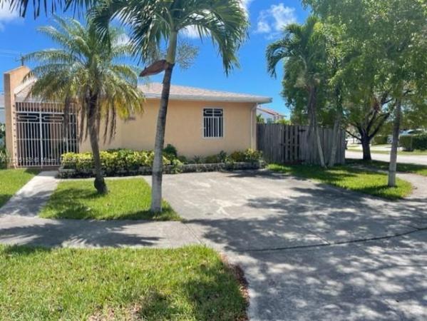 Oak Ridge Villas, 20817 SW 121st Ave, South Miami Heights, Florida 33177, image 1
