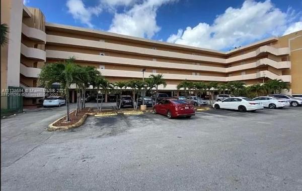Sandalwood, 802 NW 87th Ave #418, Fountainebleau, Florida 33172, image 1