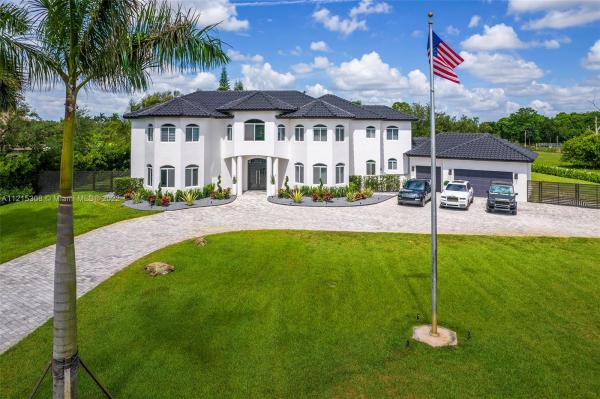 Sunshine Ranches, 5801 SW 130th Ave, Southwest Ranches, Florida 33330, image 2
