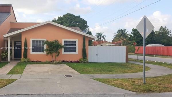Concord Twin Homes, 11001 SW 38th Ln, University Park, Florida 33165, image 1