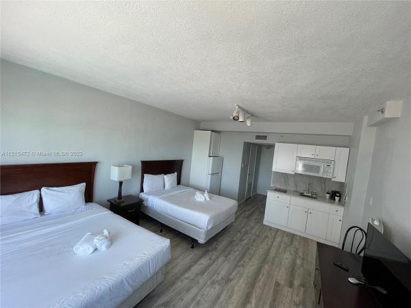 The Casablanca, 6345 Collins Ave #738, Miami Beach, Florida 33141, image 2