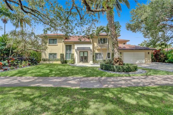 Granada, 1200 Country Club Prado, Coral Gables, Florida 33134, image 2