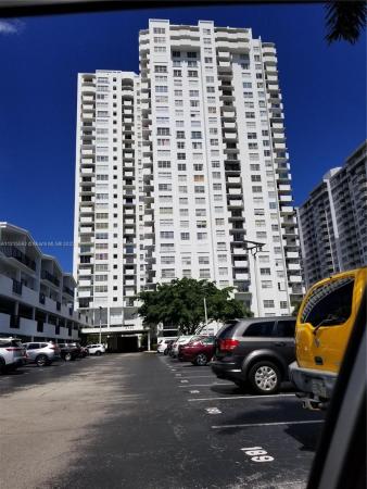 Commodore Plaza Tower, 2750 NE 183rd St #2202, Aventura, Florida 33160, image 2