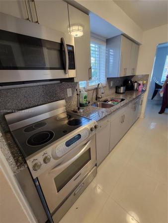 Rainbow Gardens, 1507 NW 155th St, Miami Gardens, Florida 33054, image 1