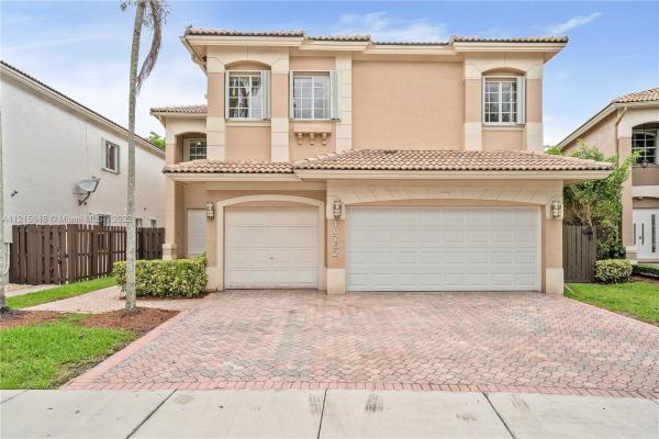 St Croix At Doral Isles, 10752 NW 71st St, Doral, Florida 33178, image 1