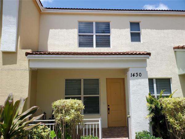 Centra Blue Lake Townhomes, 1430 NW 48th Dr #1430, Boca Raton, Florida 33431, image 1