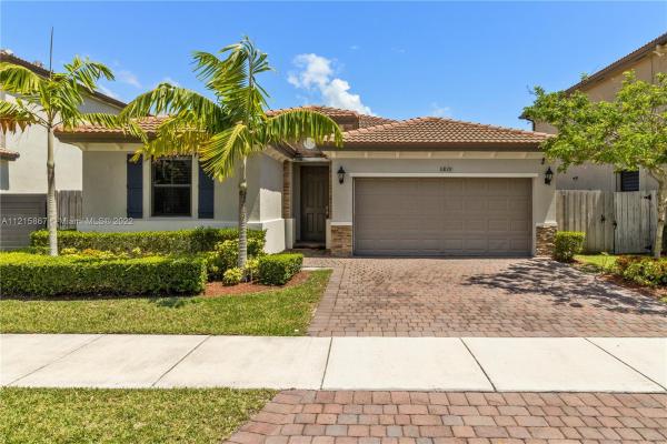 Silver Palms Southwest, 11829 SW 242nd Ter, Princeton, Florida 33032, image 1