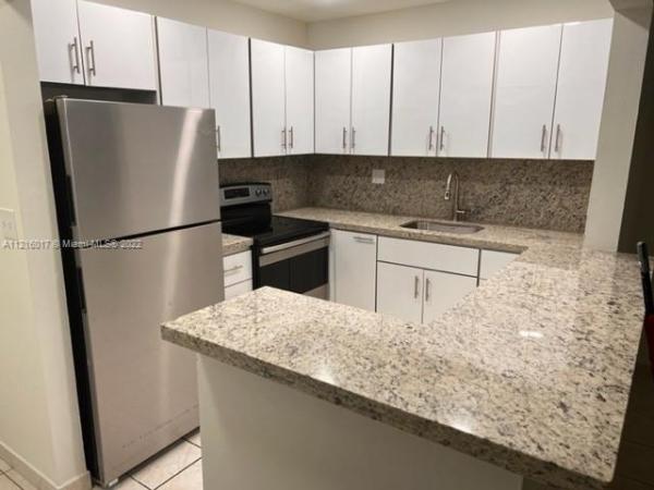 3 Horizons South, 1465 NE 123rd St #PH-16, North Miami, Florida 33161, image 1
