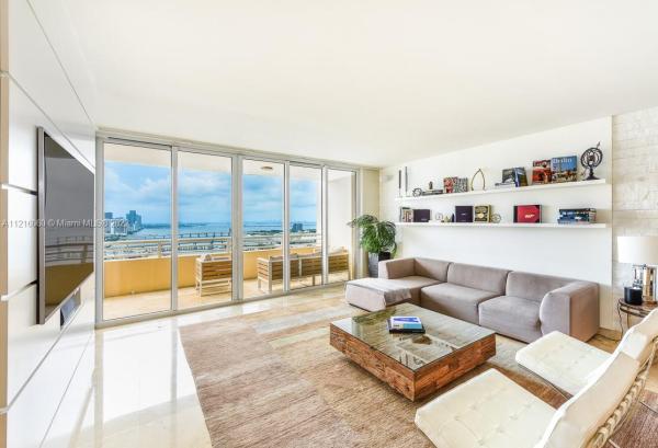 Three Tequesta Point, 848 Brickell Key Dr #3306, Miami, Florida 33131, image 2
