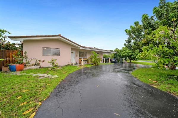 Coral Hills, 4741 NE 19th Ave, Fort Lauderdale, Florida 33308, image 1