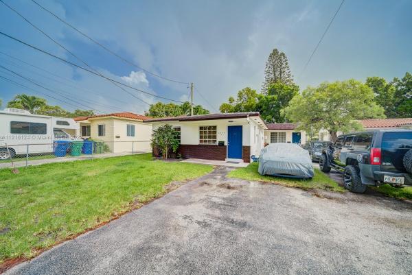 Boyette, 2499 SW 11th St, Miami, Florida 33135, image 1