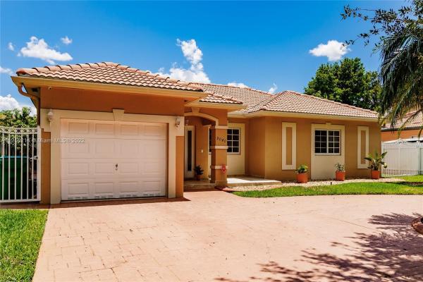 Genesis Oak Gardens, 9040 NW 166th Ter, Miami Lakes, Florida 33018, image 1