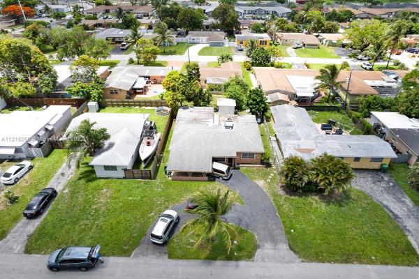 Miramar Tropical, 7431 Shalimar St, Miramar, Florida 33023, image 2