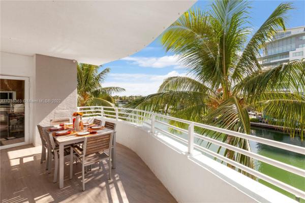 Nautica, 5970 Indian Creek Dr #403, Miami Beach, Florida 33140, image 1