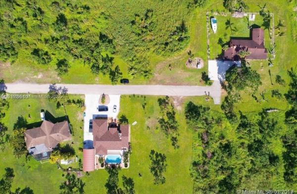 Grove Islands, 19506 SW 325th Ln, Redland, Florida 33030, image 1